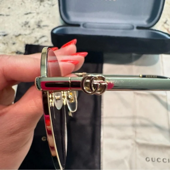 Gucci GG1142S Gold and Black Round Sunglasses women GG - Picture 10 of 16